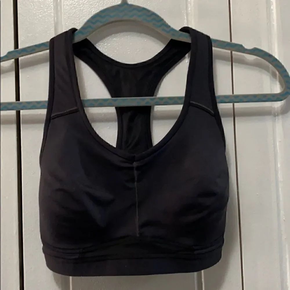 Athleta Sports Bra Black 32D